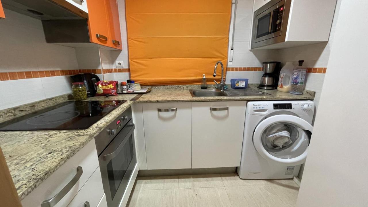 Benidorm Beach Apartment Luaran gambar