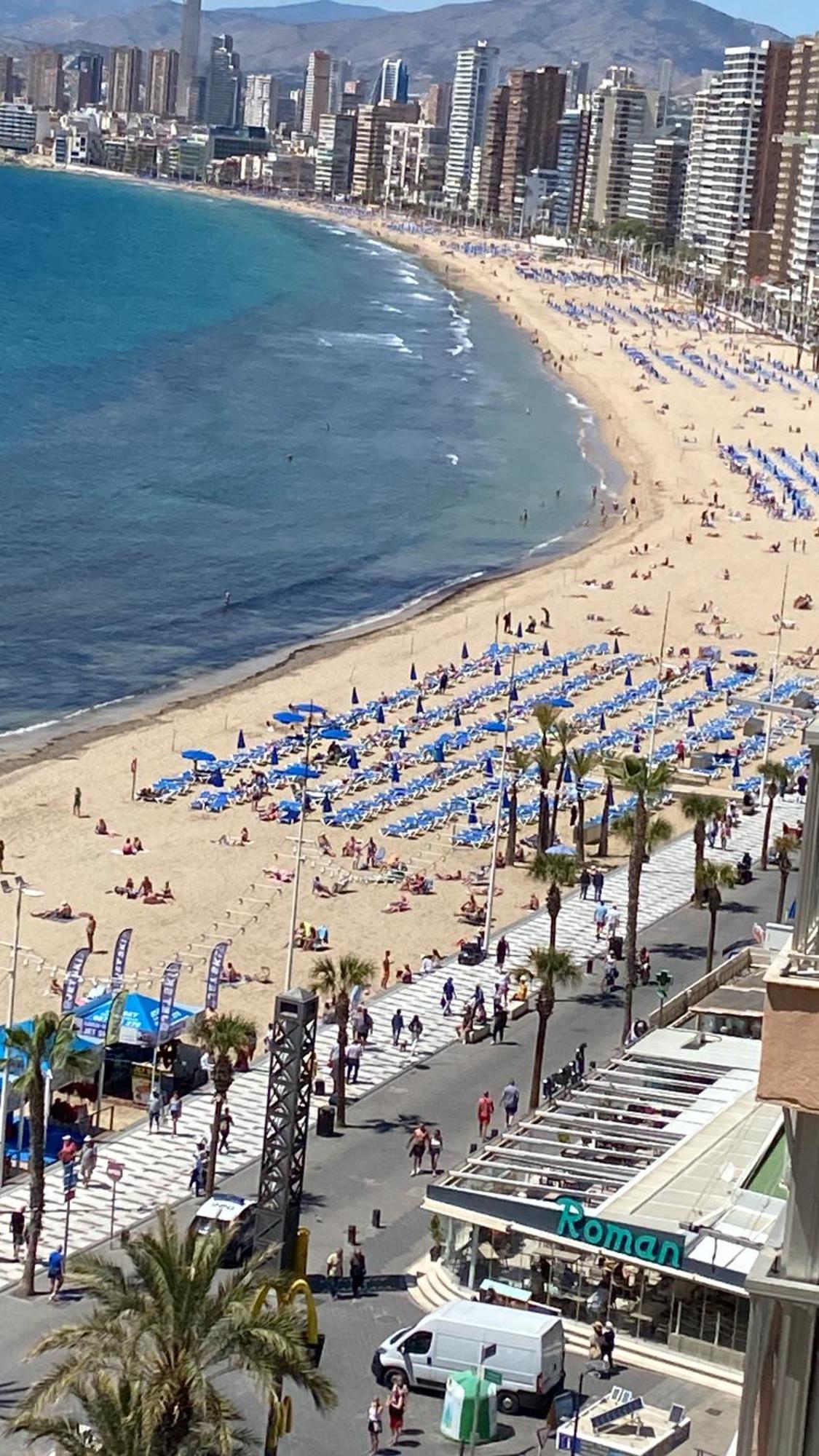 Benidorm Beach Apartment Luaran gambar